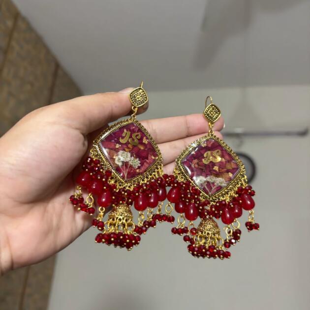 "Noor"Jhumke